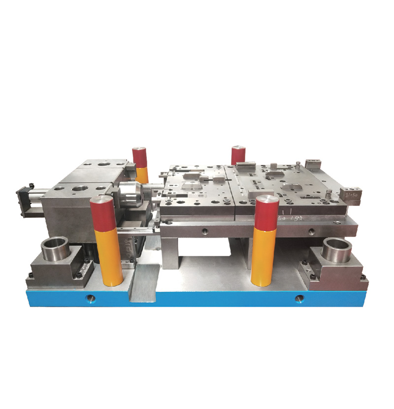 沖裁、卷圓、鉚接一次性形成智能自動(dòng)沖壓模具